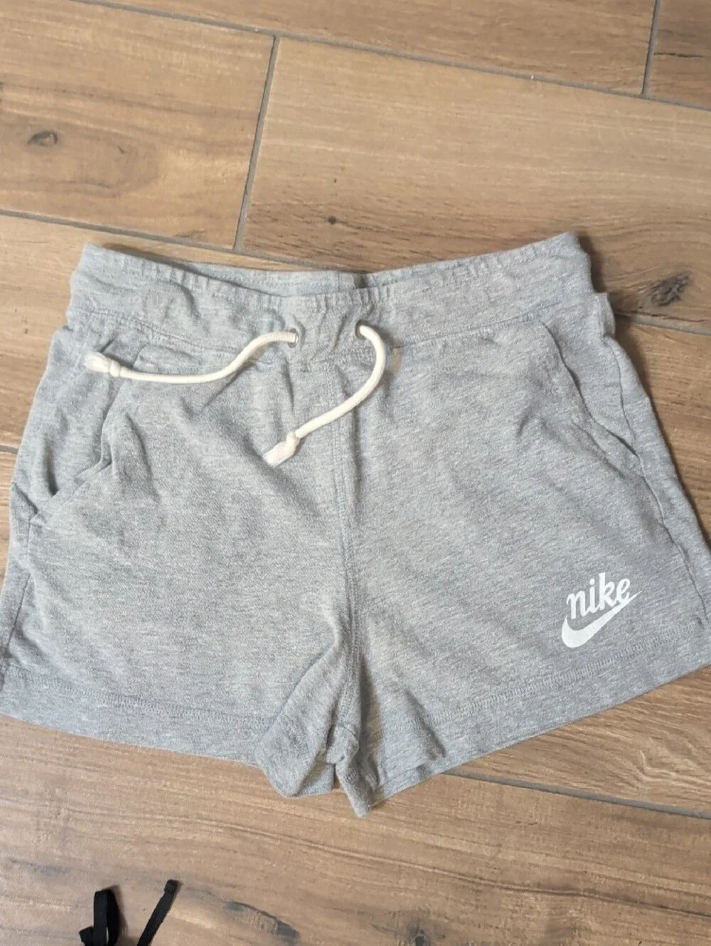 Bundle Of Four Pairs Of Small Nike Under Armor And Champion Brand Soft Shorts